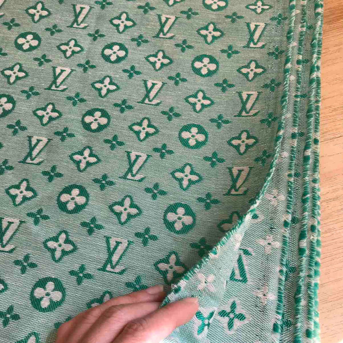L01 Woven Jacquard fabric Blue Red Green Black
