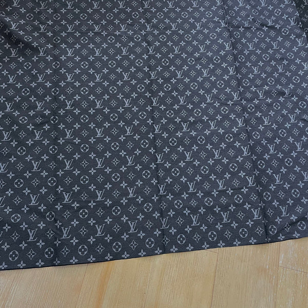 L30 Jacquard Fabric Grey on Charcoal